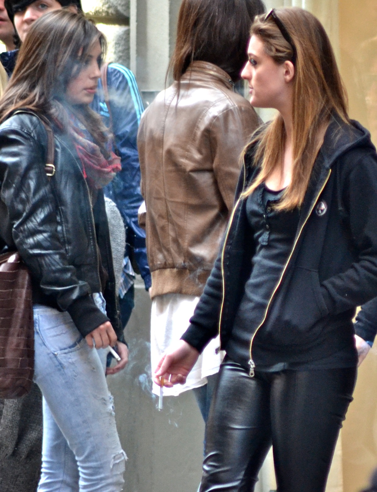 Smoking Friends Smoking Hotties