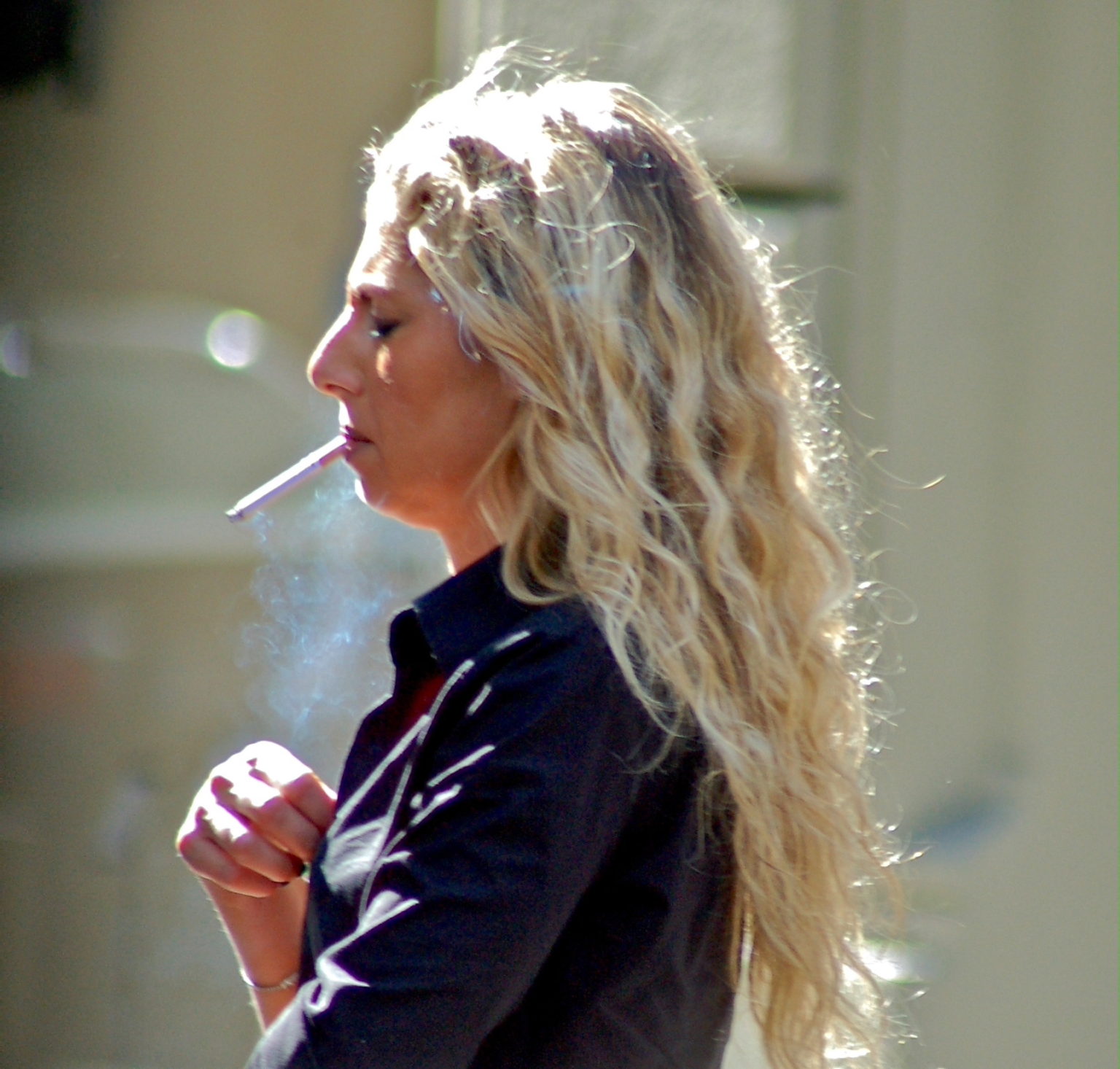 Candid Smoking Hotties